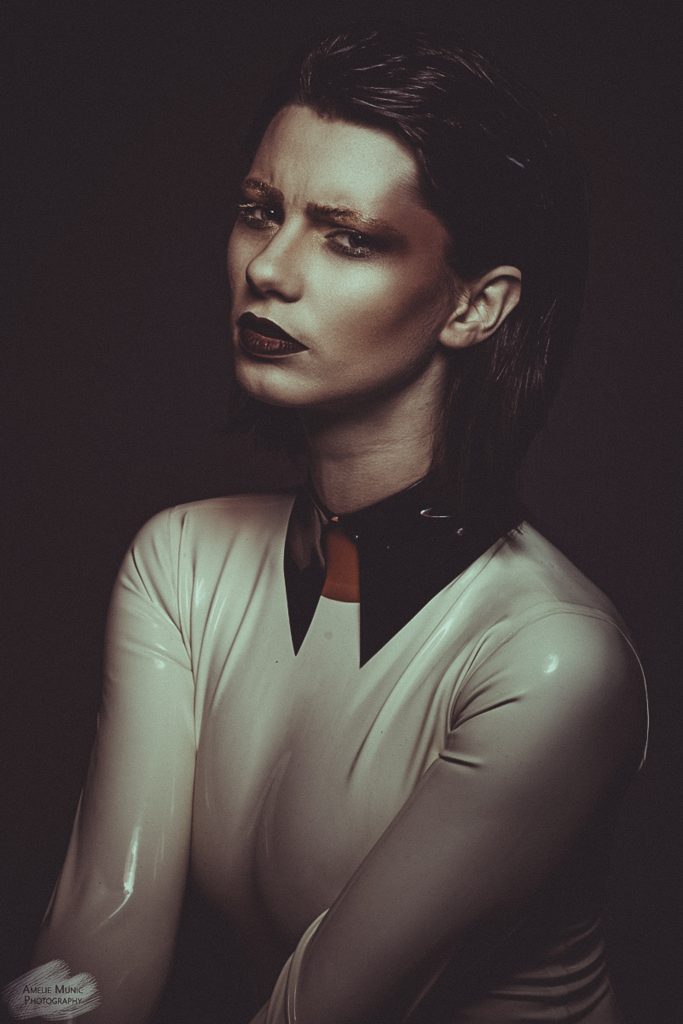 starkes-Portrait-einer_Frau