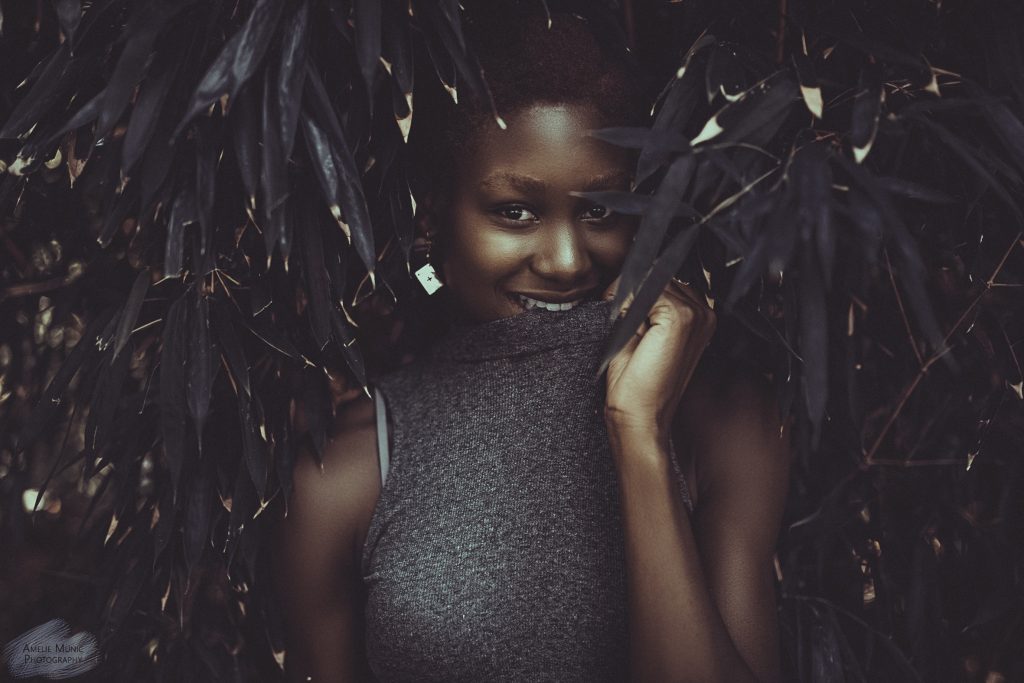 Portrait-einer-Afrikanerin
